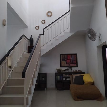 Villa Padasuka Raisa By Grorental บันดุง ภายนอก รูปภาพ