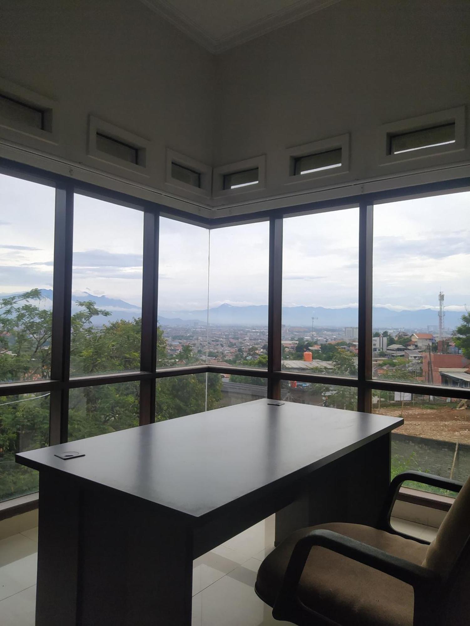 Villa Padasuka Raisa By Grorental บันดุง ภายนอก รูปภาพ