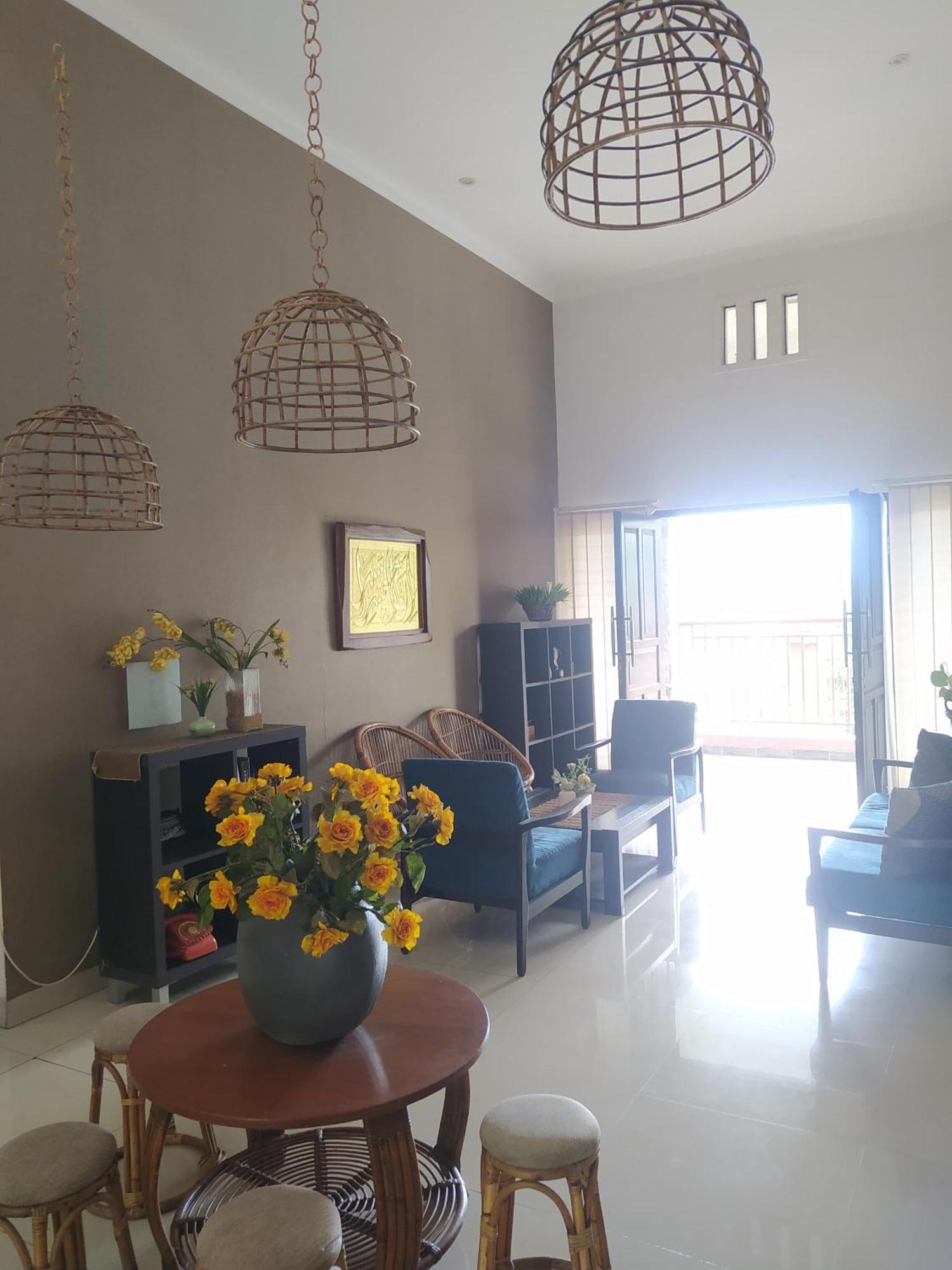 Villa Padasuka Raisa By Grorental บันดุง ภายนอก รูปภาพ