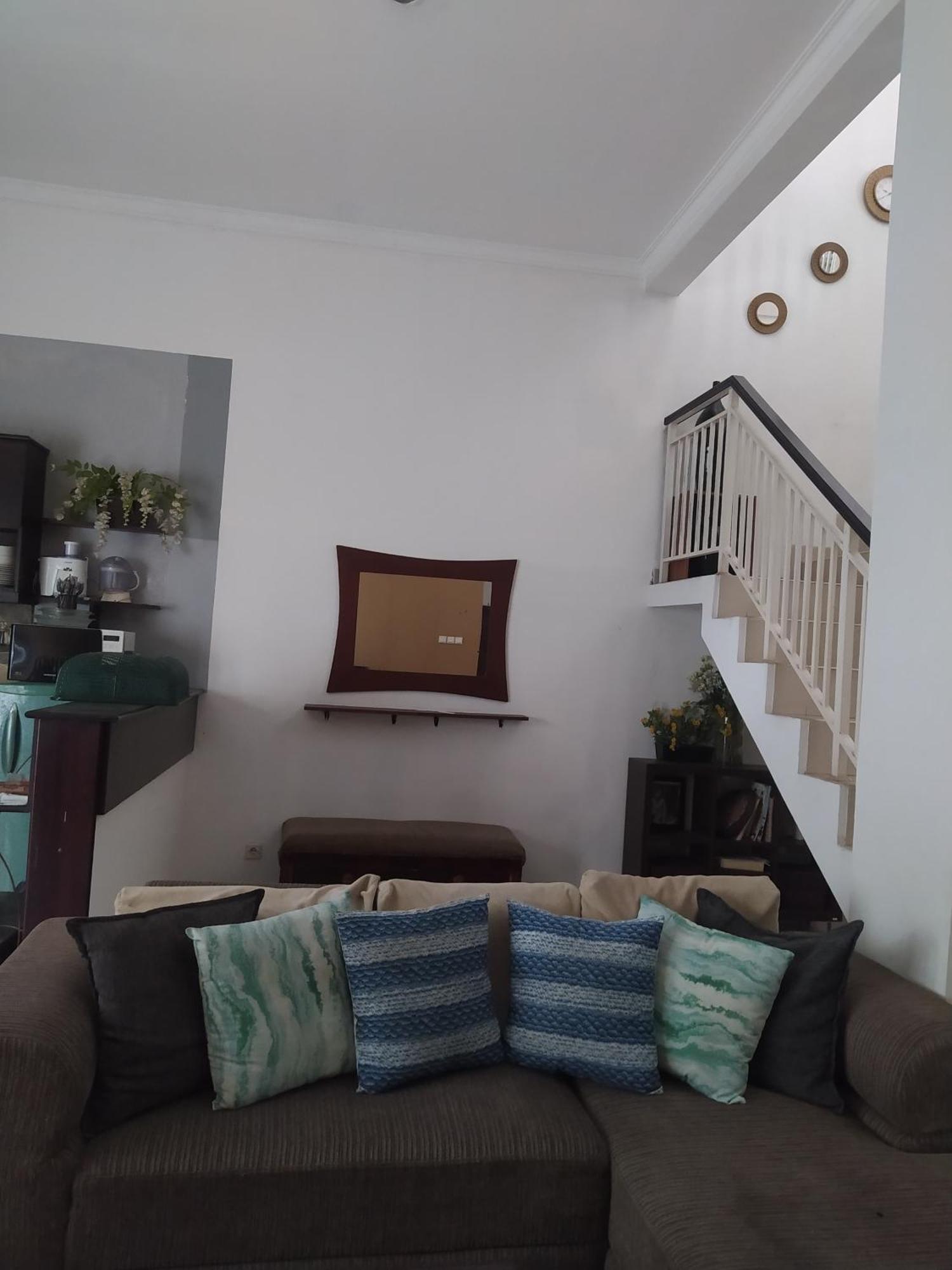 Villa Padasuka Raisa By Grorental บันดุง ภายนอก รูปภาพ