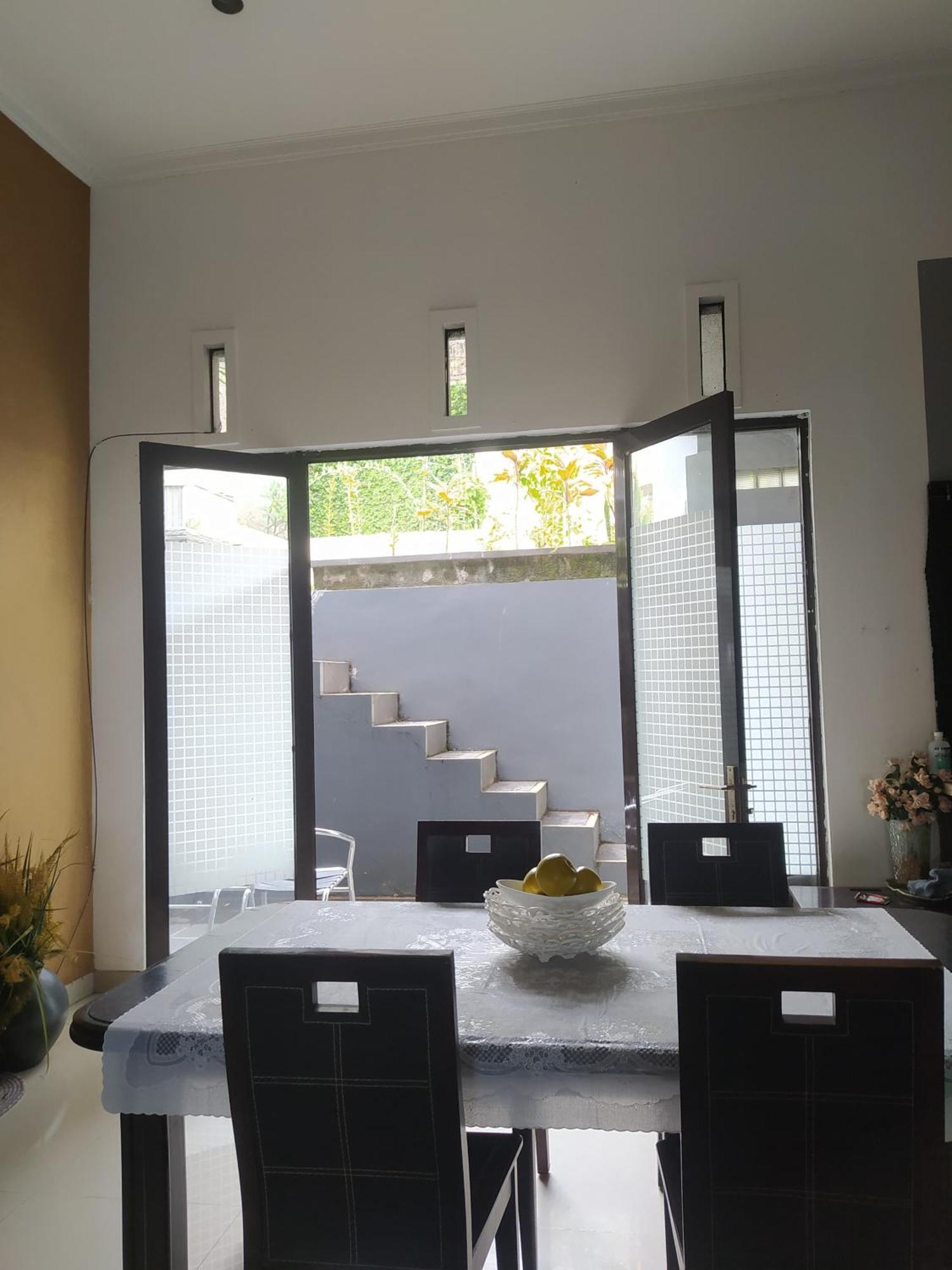 Villa Padasuka Raisa By Grorental บันดุง ภายนอก รูปภาพ
